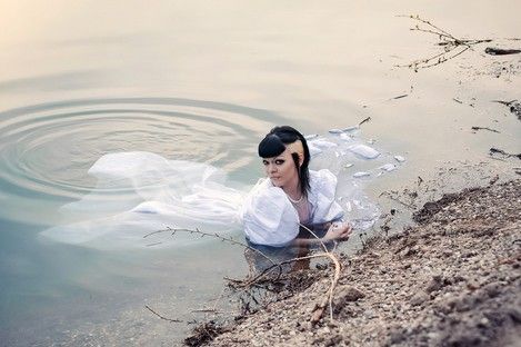 trash-the-dress-editorial-kreatives-fantasy-fotoshooting-mannheim--natalie-schampaul-93.jpg