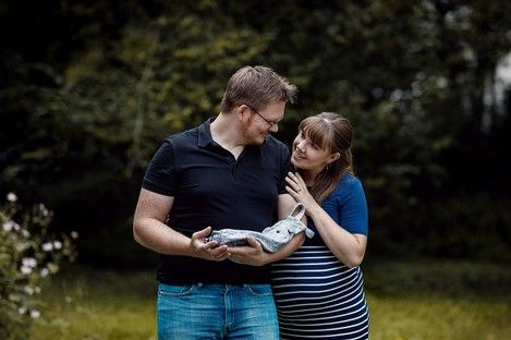 schwangerschaft-bauch--babybauch-fotoshooting-mom-to-be-mommy-daddy-fotografin-mannheim-natalie-schampaul-32.jpg
