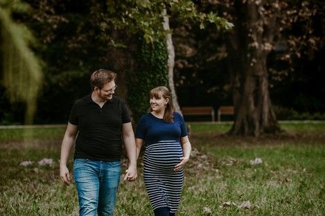 schwangerschaft-bauch--babybauch-fotoshooting-mom-to-be-mommy-daddy-fotografin-mannheim-natalie-schampaul-48.jpg