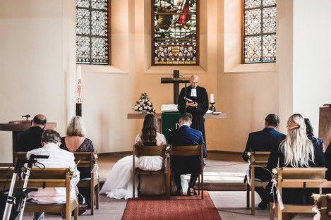 kirche-kirchliche-hochzeit-trauung-fotograf-hochzeitsfotografin-natalie-schampaul-254.jpg