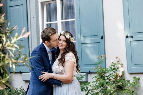 standesamt-portraits-hochzeit-vintage-blumenkranz-hochzeitsfotograf-natalie-schampaul-mannheim-3.jpg
