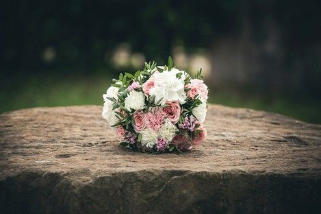 brautstrauss-ringbilder-hochzeit-ringe-blumen-ideen-natalie-schampaul-66.jpg